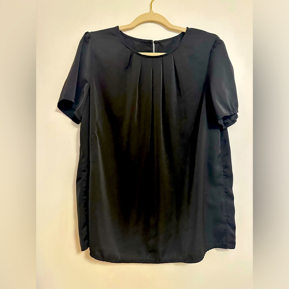 SHEIN black blouse with button closure and pleading